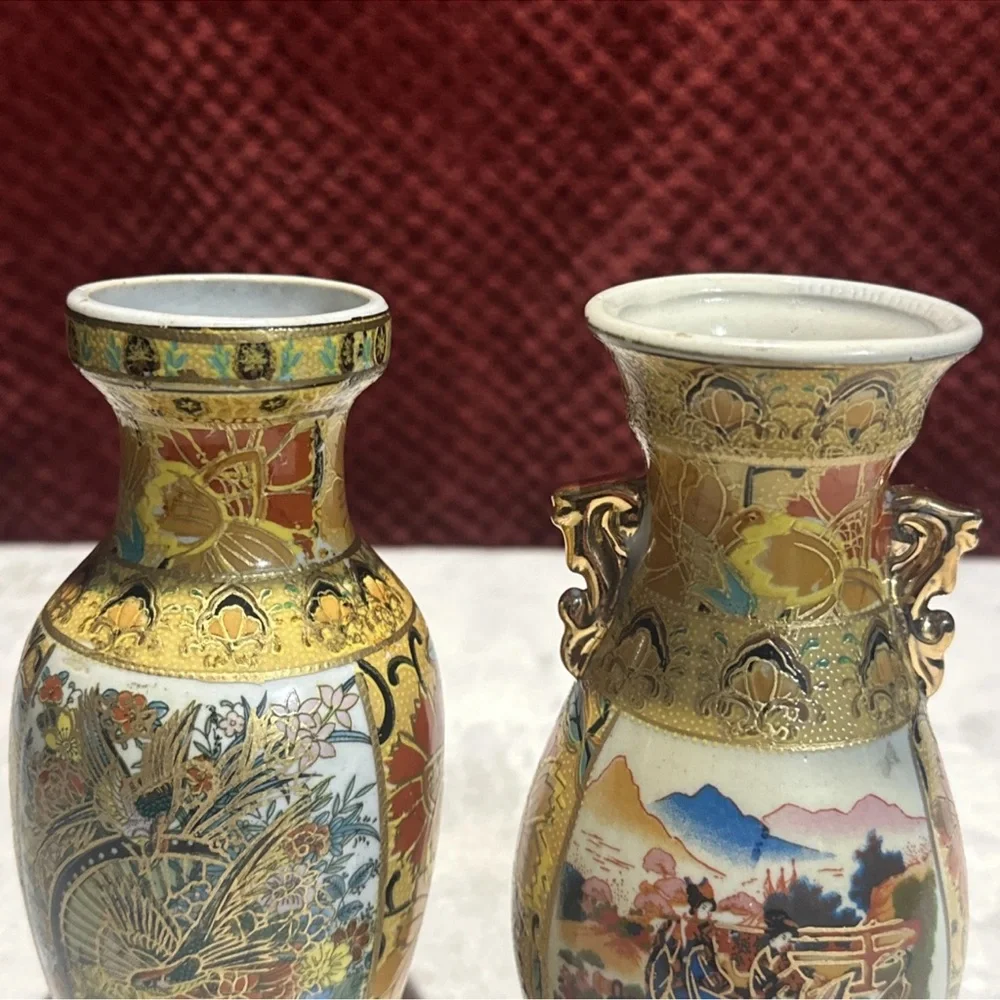2 Small Satsuma Chinese Vases. 6x3. Set of 2. Gold With Some Red, Blue.